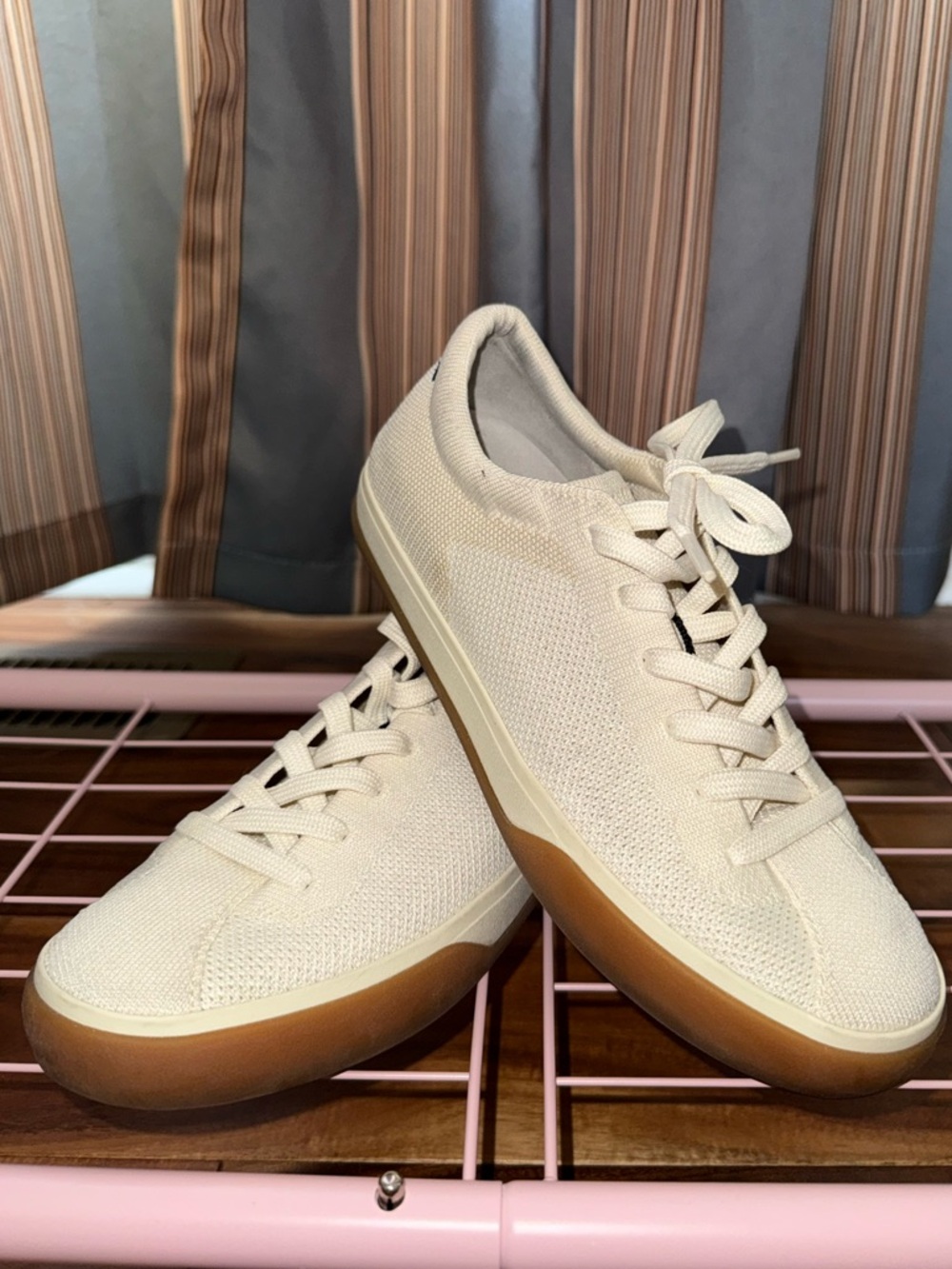 Rothy's Women's Cream Knit Sneakers with Gum Sole - Size 7.5